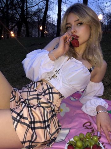 Катенька